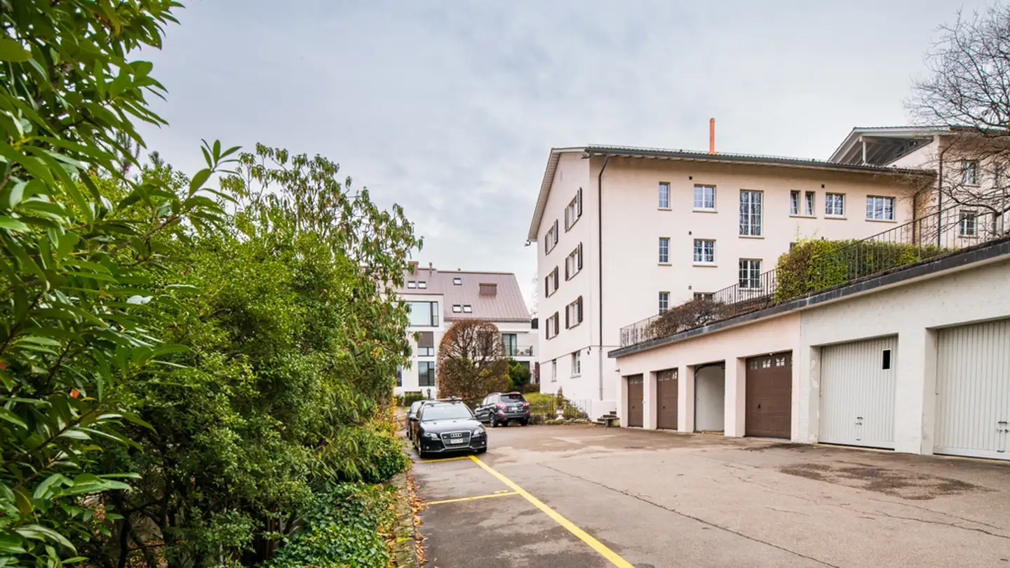 Parkplatz im Freien mieten - Im Sidefädeli 6, 8803 Rüschlikon