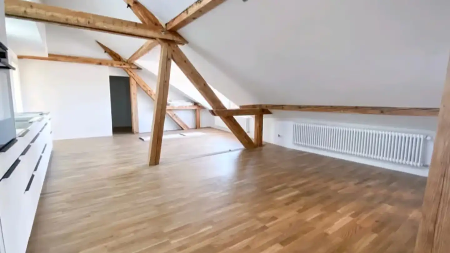 Attic flat for rent - Freienhofgasse 5, 3600 Thun - Photo 3