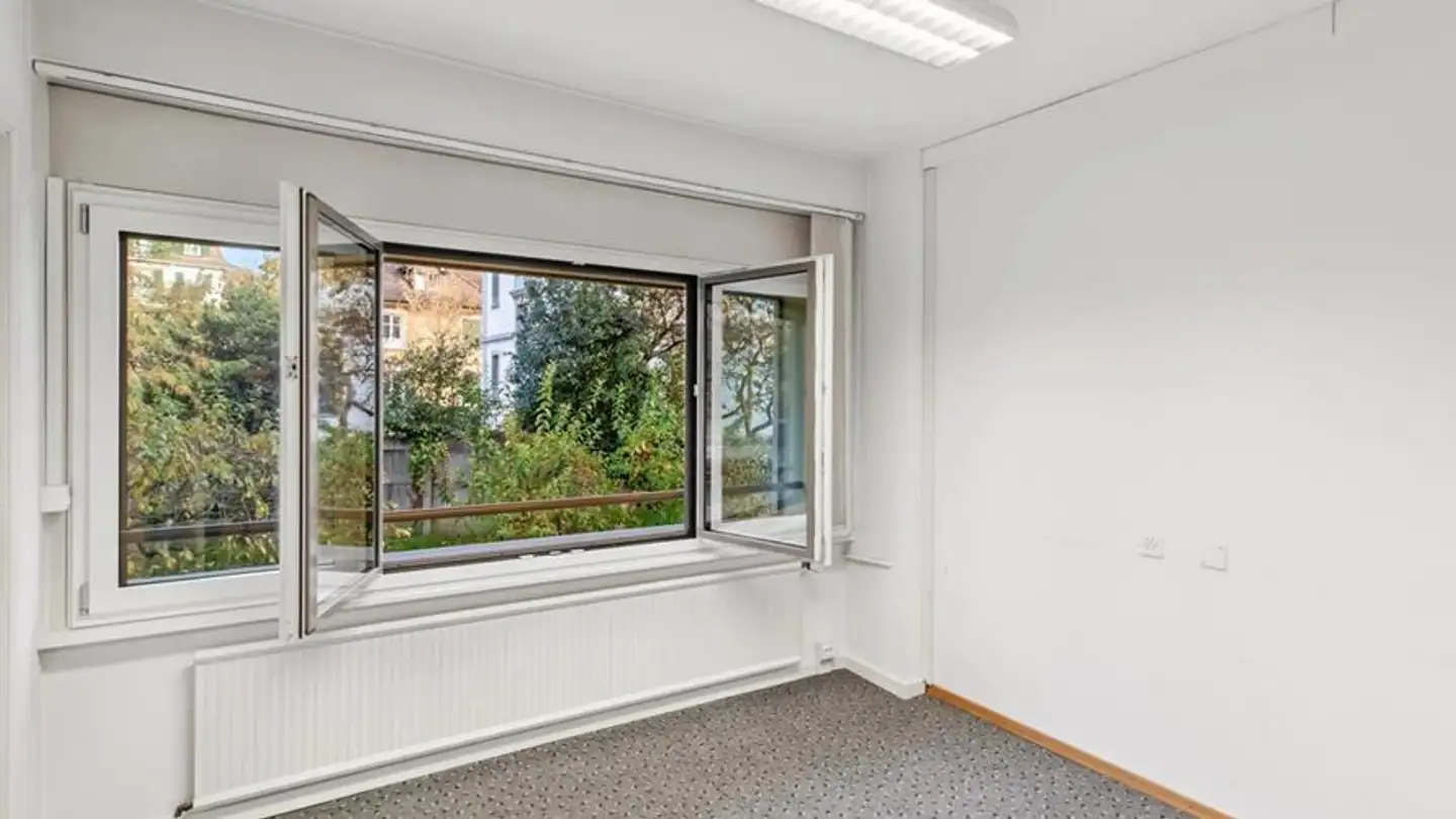 Mixed-use building for rent - Avenue De Cour 74, 1007 Lausanne - Photo 3
