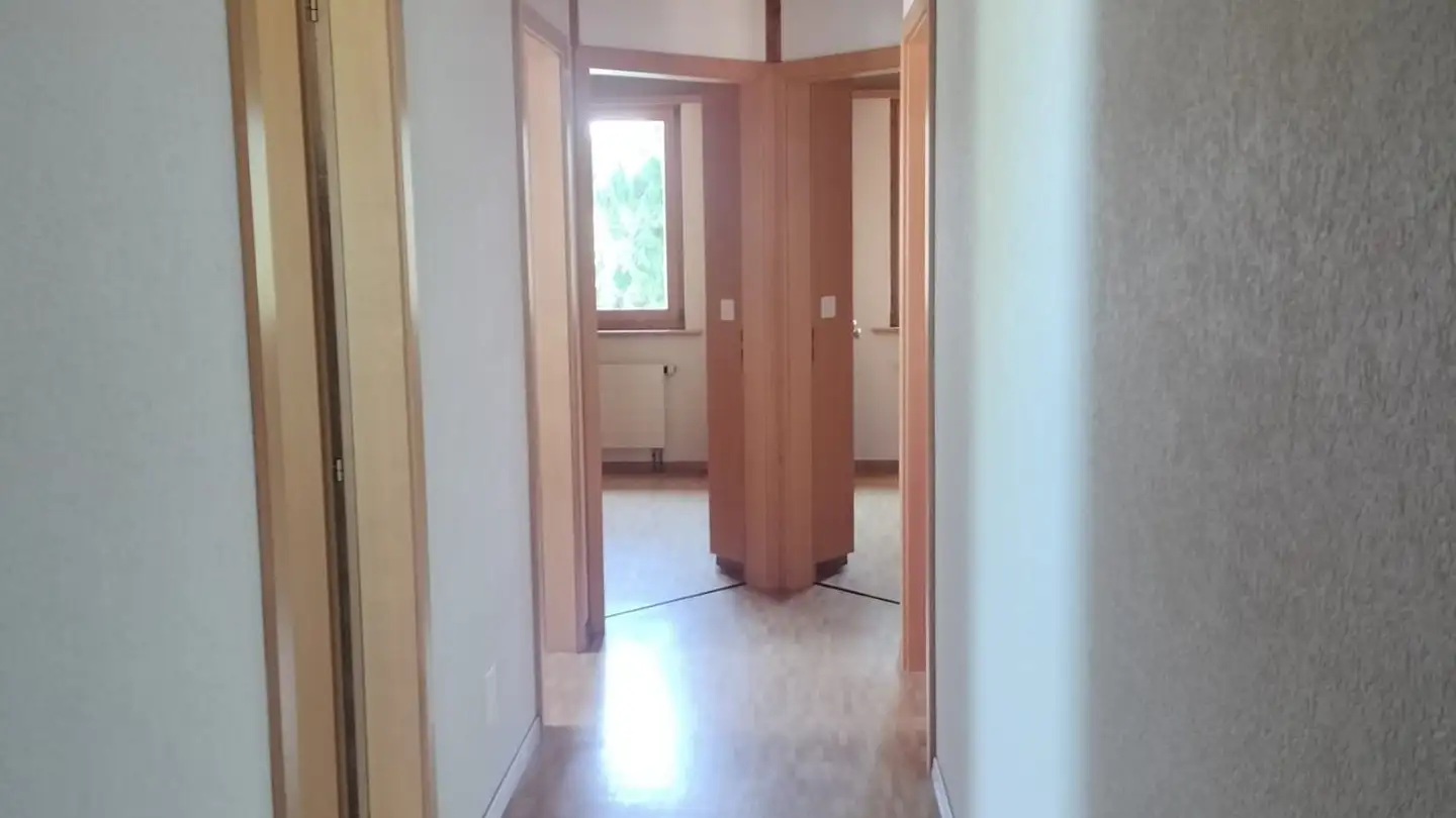 Attic flat for rent - 2572 Sutz - Photo 3