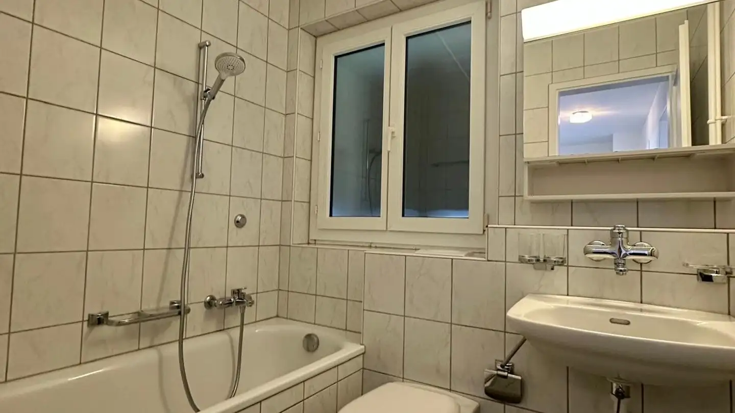 Wohnung mieten - Chemin Du Bergfeld / Bergfeldweg 11, 2504 Biel/Bienne - Foto 2