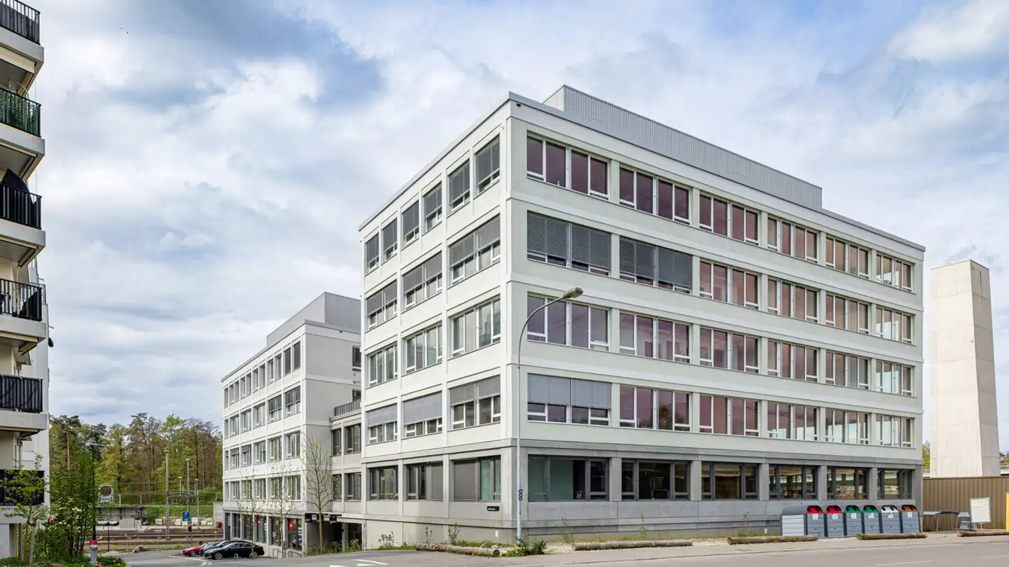 Bureau à louer - Trafostrasse 1, 8180 Bülach