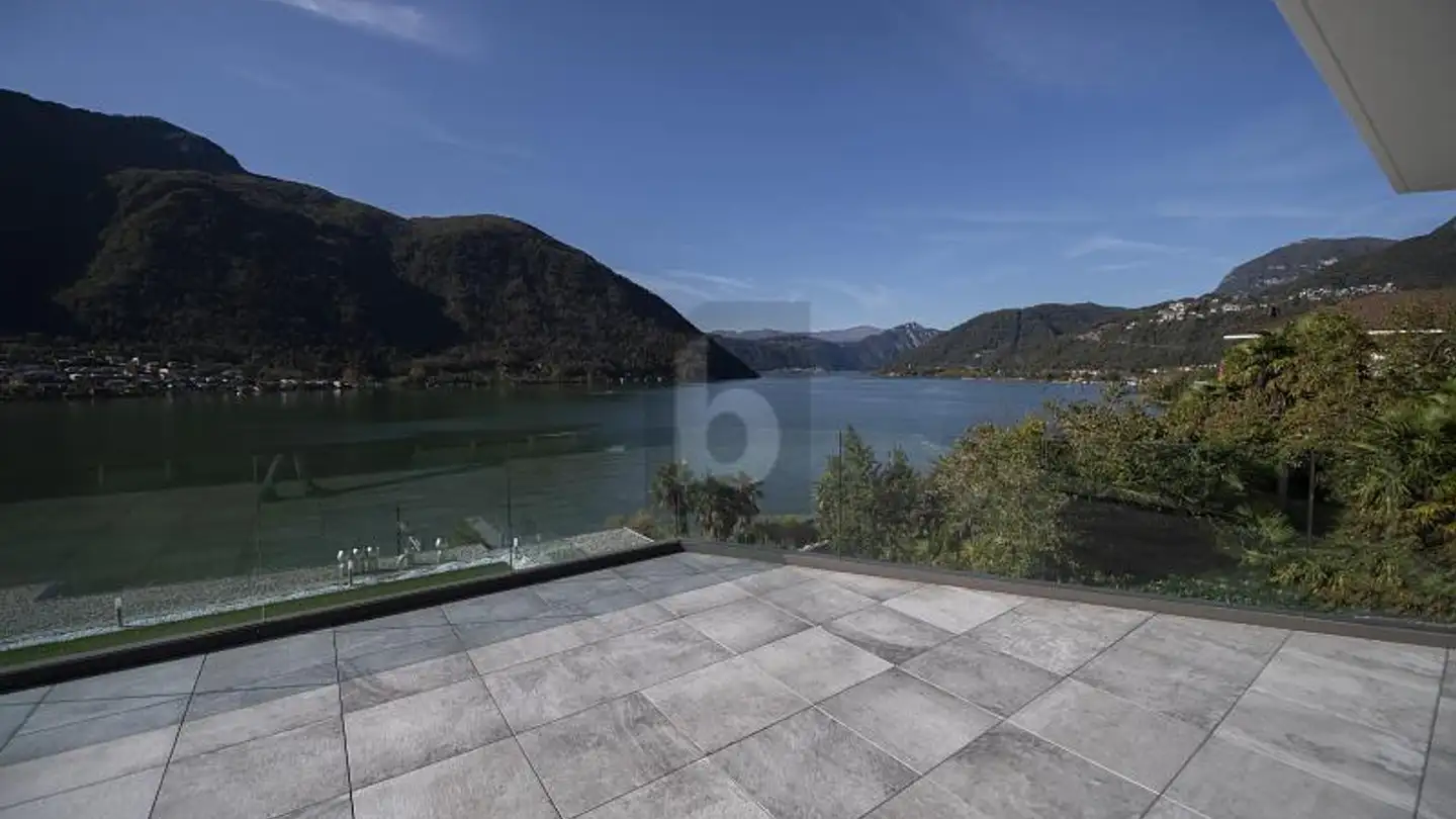 Apartment for rent - 6825 Capolago