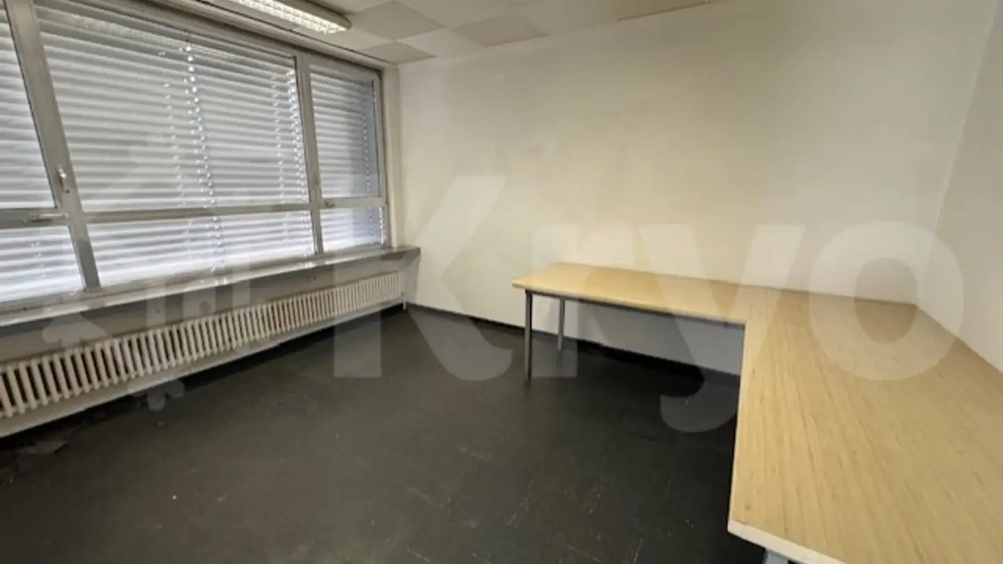 Espace de stockage à louer - Chemin Des Grandes-Vies, 2900 Porrentruy - Photo 2