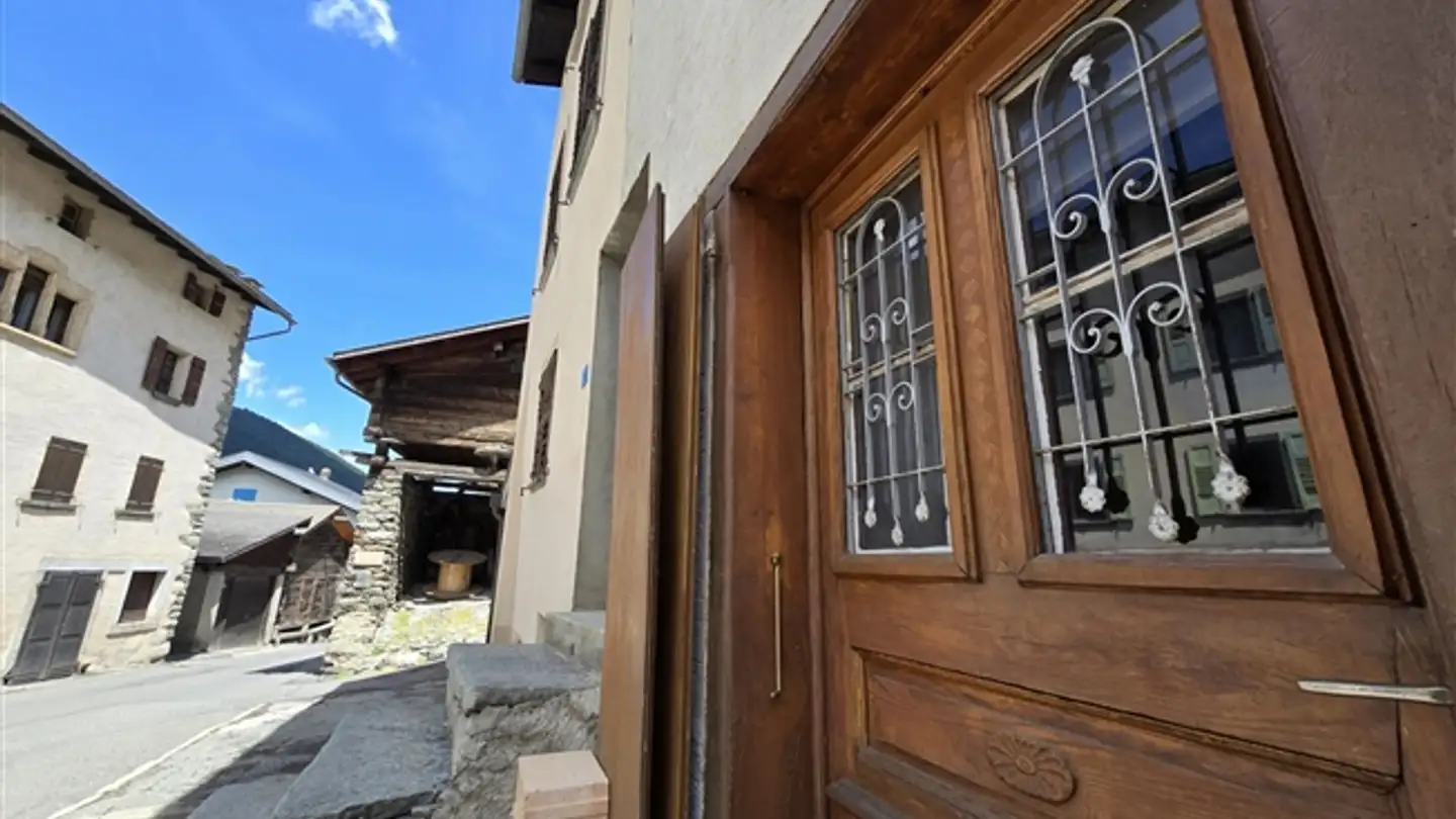 Row house for sale - 1946 Bourg-St-Pierre