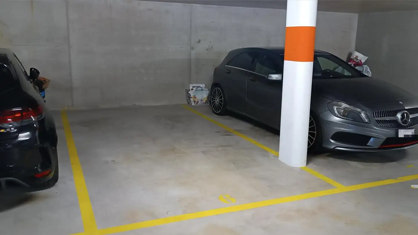Underground parking space for rent - Avenue Du Mont-Blanc 20, 1196 Gland - Photo 3