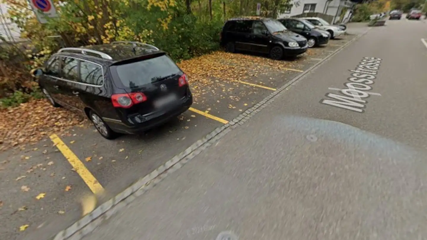 Parkplatz im Freien mieten - Moosstrasse 15, 9030 Abtwil SG