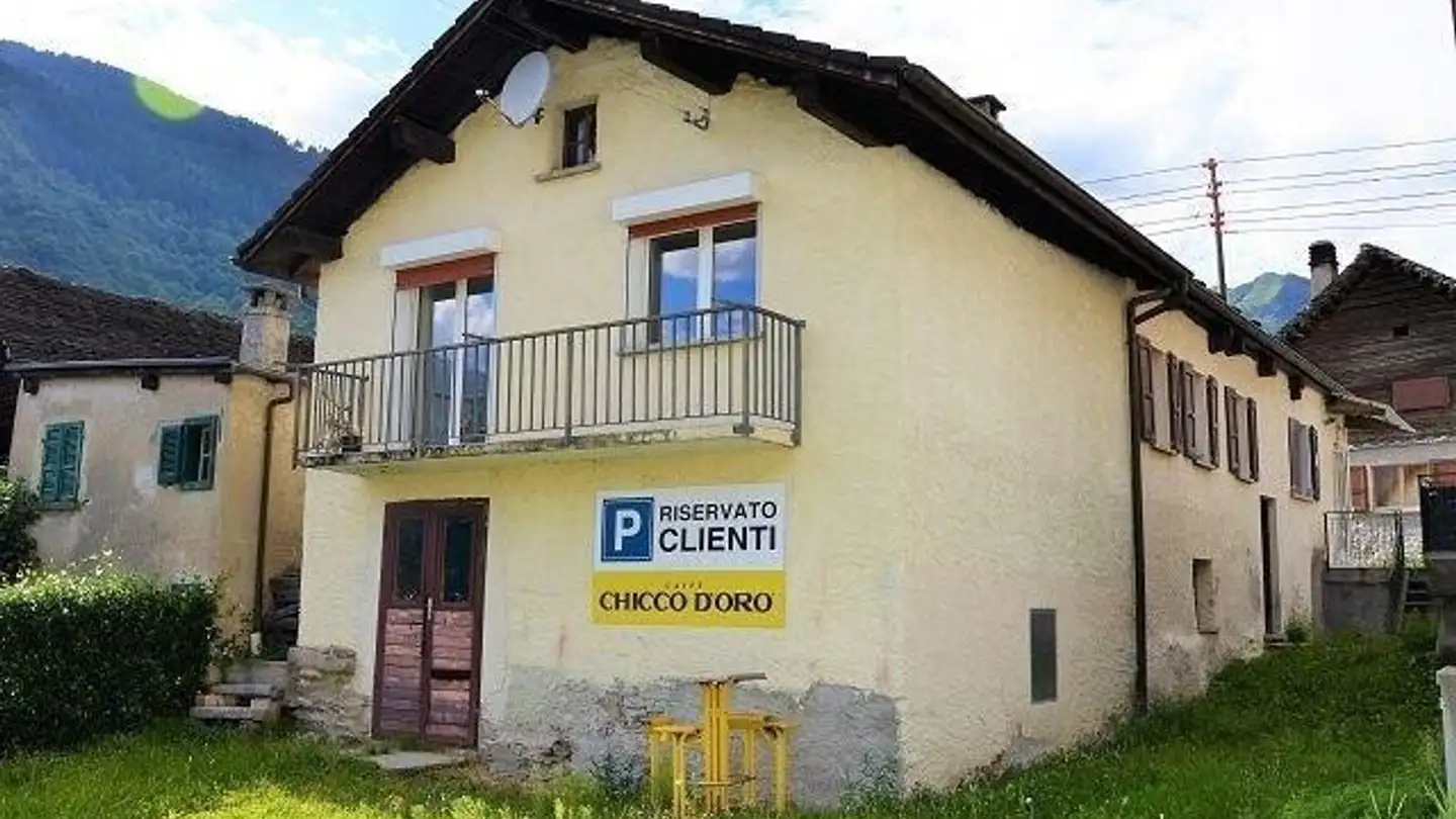 Maison troglodyte à vendre - 6719 Aquila