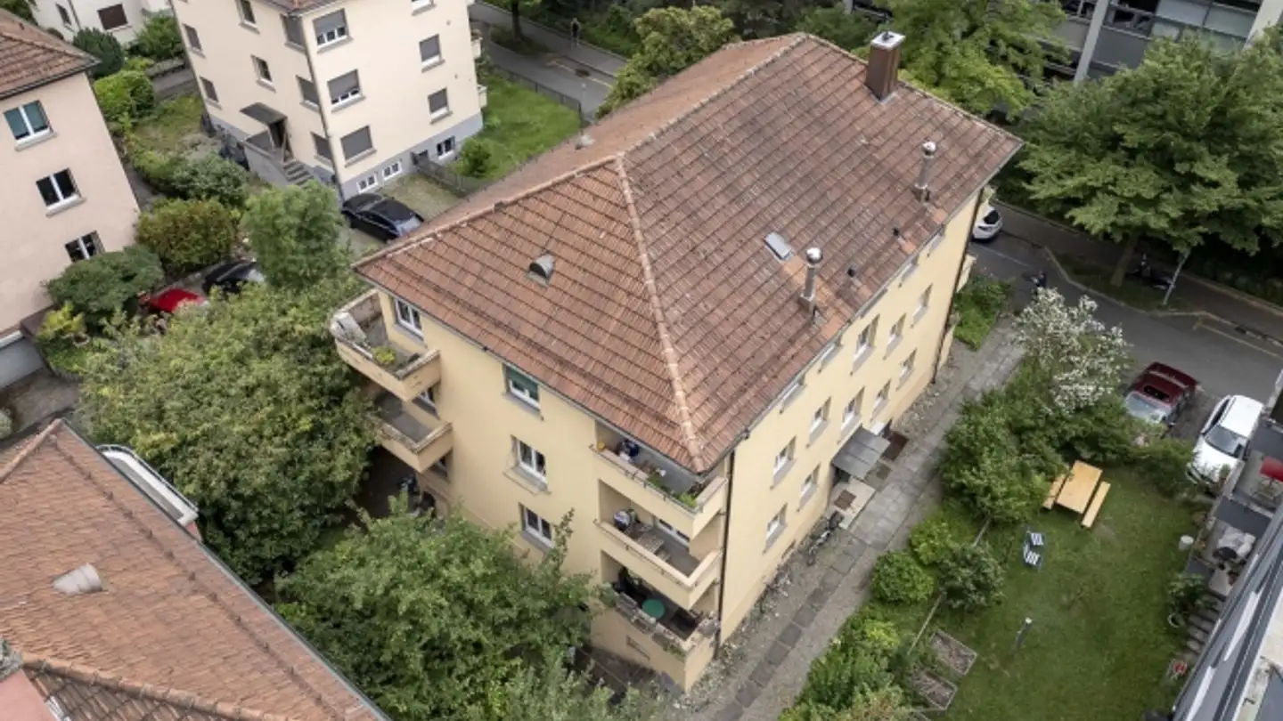 Edificio residenziale in vendita - Holzwiesweg 17, 8047 Zürich