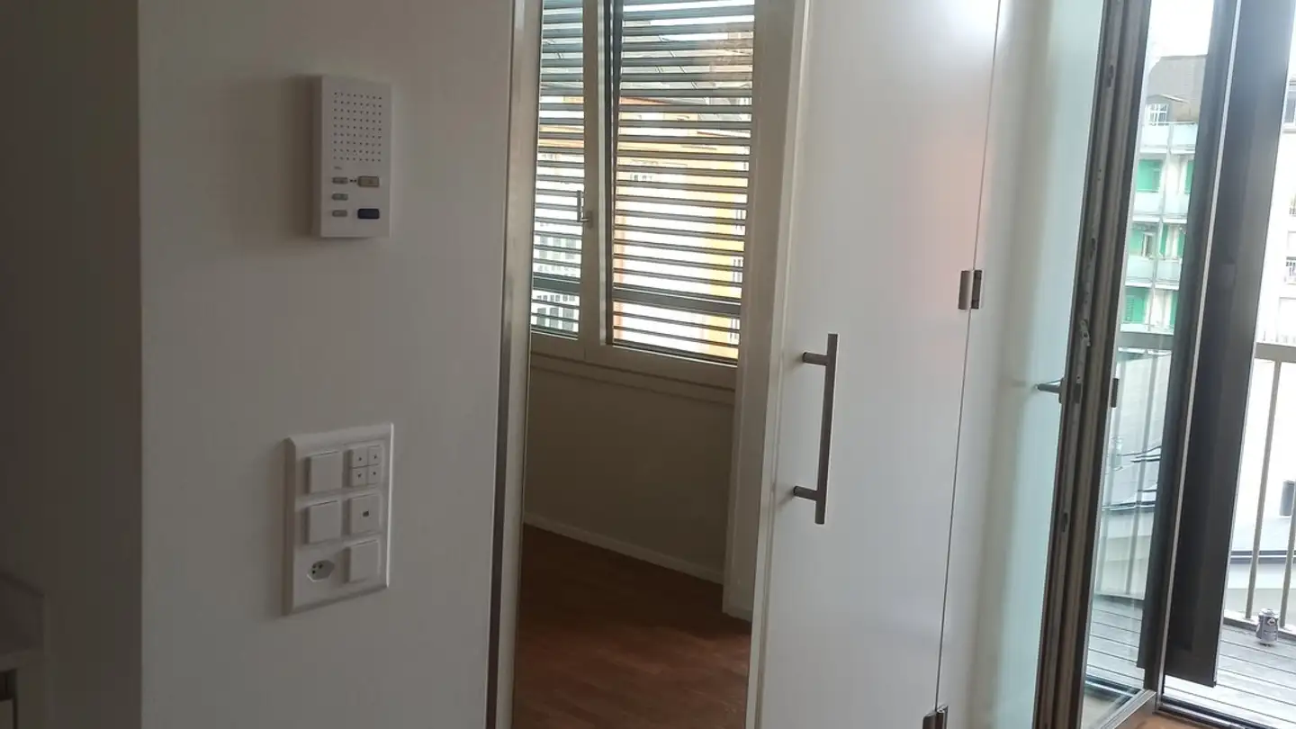 Apartment for rent - Hohlstrasse 104, 8004 Zürich - Photo 2