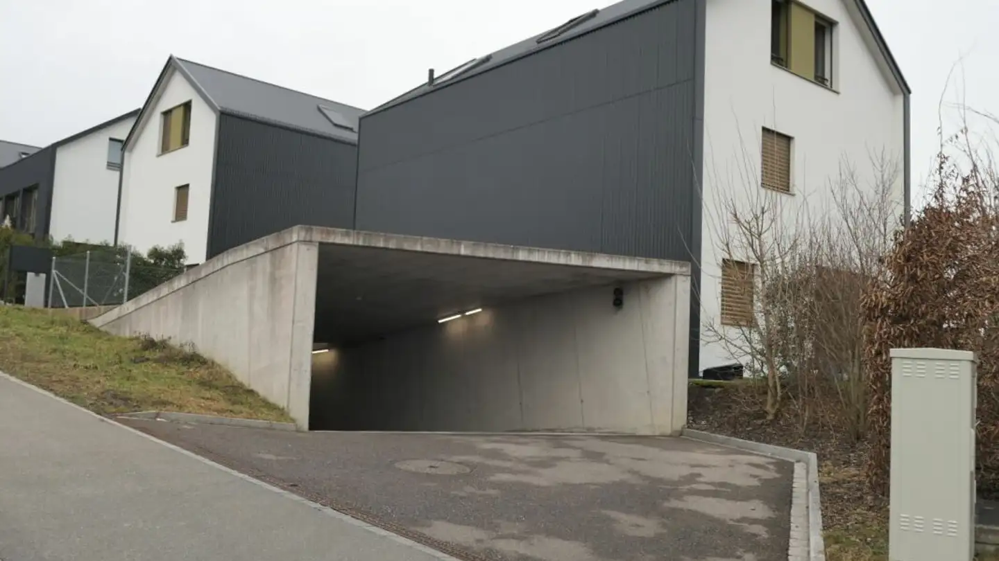 Place de parking extérieure à vendre - 8962 Bergdietikon - Photo 2