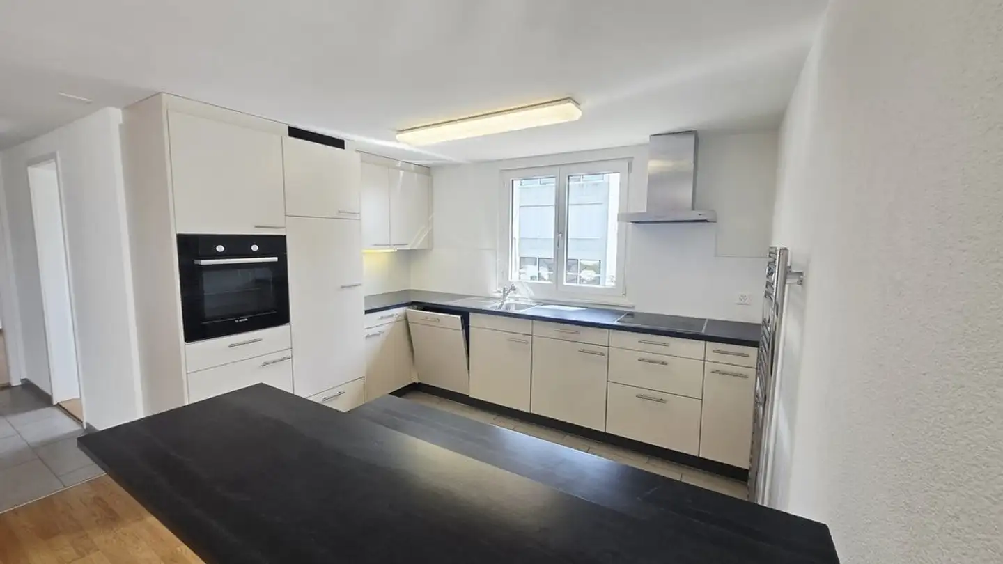 Attique à louer - Kreuzackerweg 14, 3250 Lyss