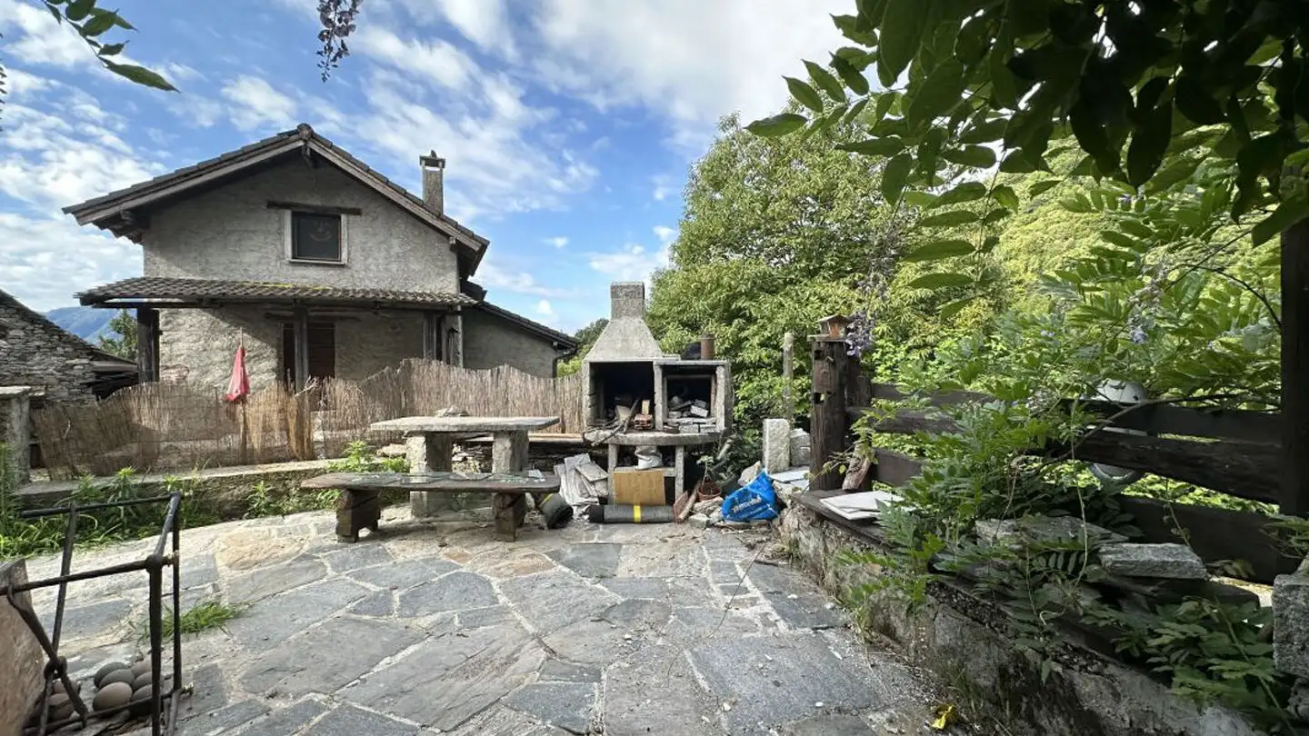 Laboratorio in vendita - 6645 Brione sopra Minusio