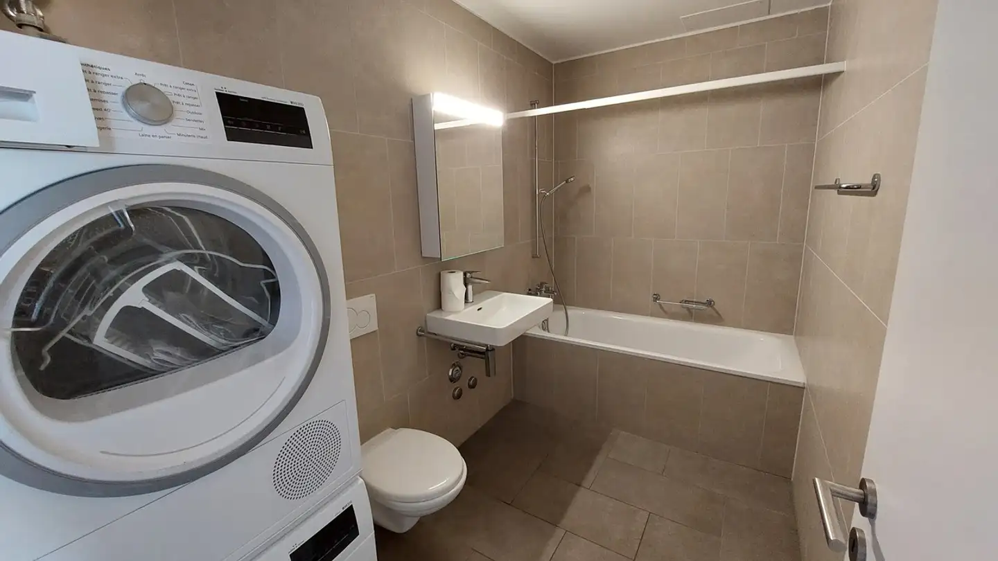 Apartment for rent - Route De Bâle 16, 2800 Delémont - Photo 2