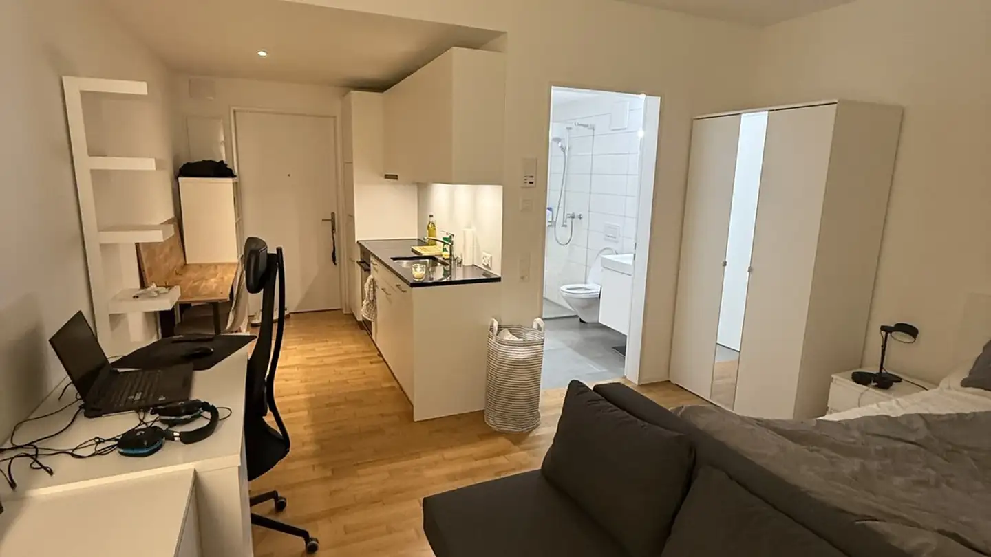 Appartement à louer - 8048 Zürich