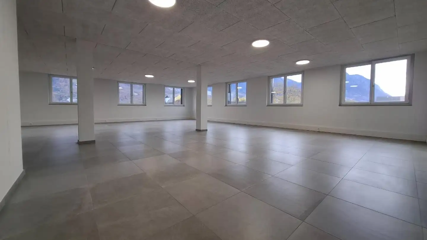 Office space for rent - Guschastrasse 87, 9475 Sevelen