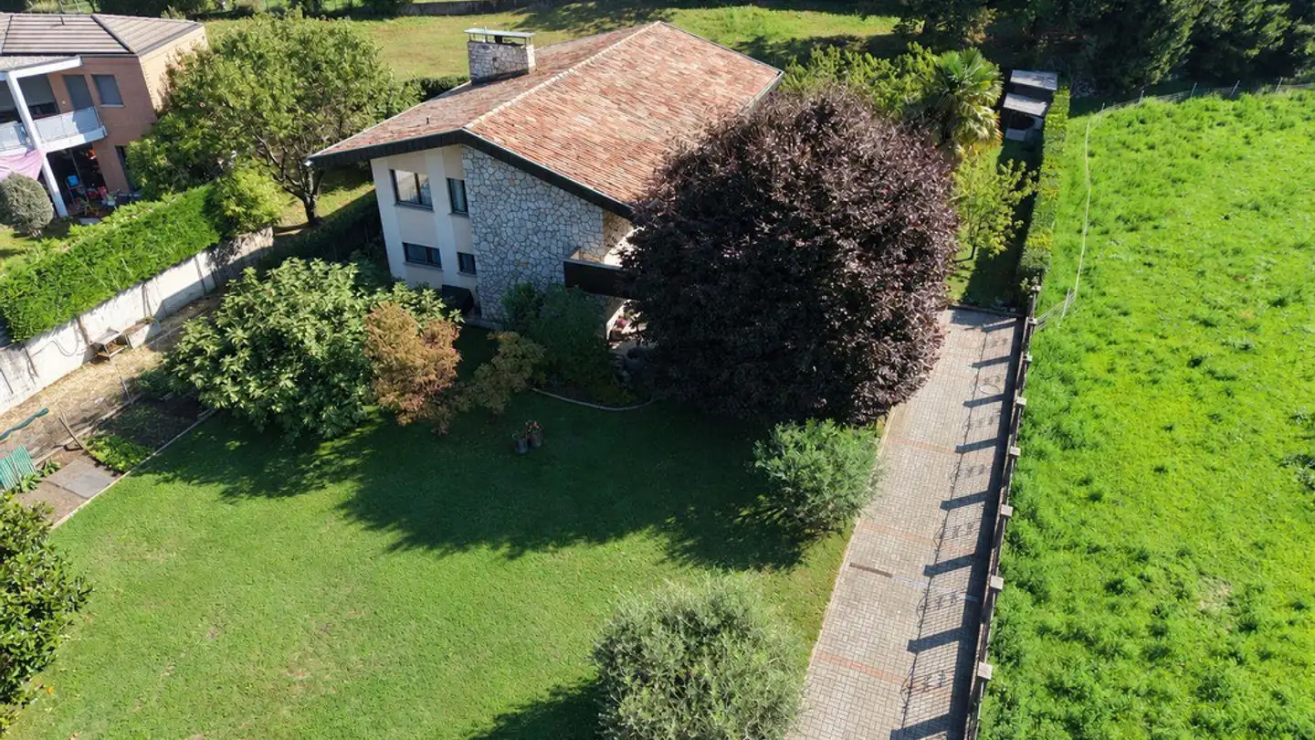 Maison individuelle à vendre - 6865 Tremona