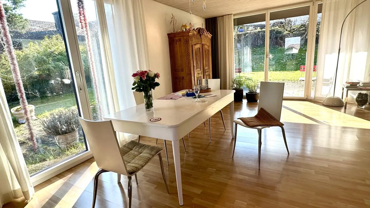 Single room for rent - 8127 Forch