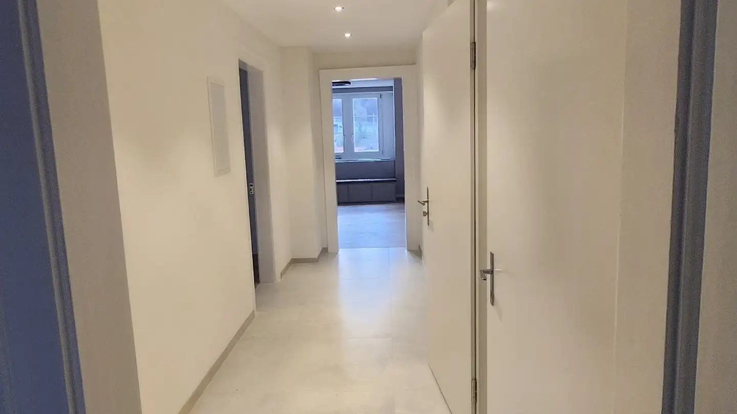 Wohnung mieten - Thunstrasse 2, 3672 Oberdiessbach - Foto 2