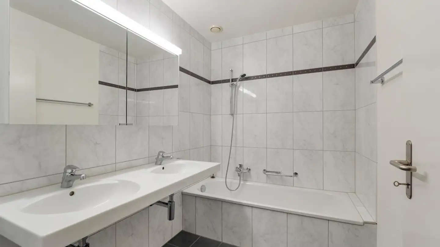 Penthouse for rent - Kernstrasse 28, 8180 Bülach - Photo 3