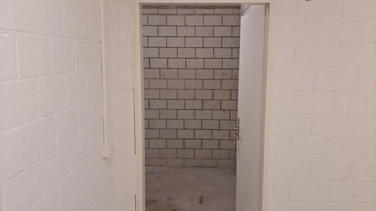 Atelier à louer - Reinacherstrasse 3, 4106 Therwil