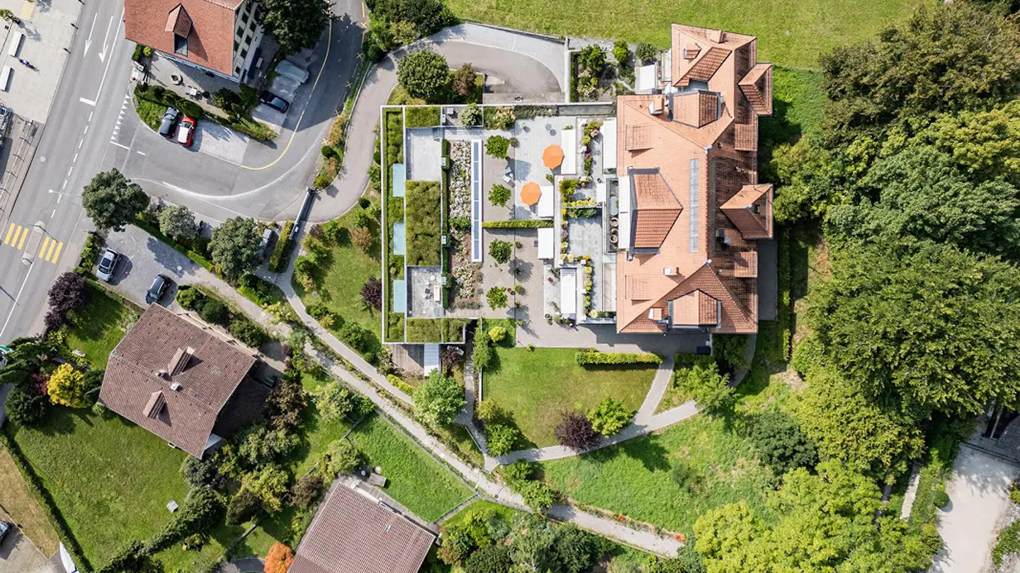 Appartamento in vendita - Staatsstrasse 38, 3652 Hilterfingen - Photo 3