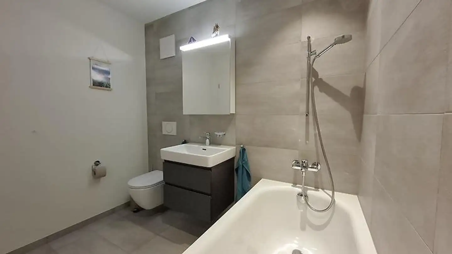 Appartement meublé à louer - 3665 Wattenwil - Photo 4