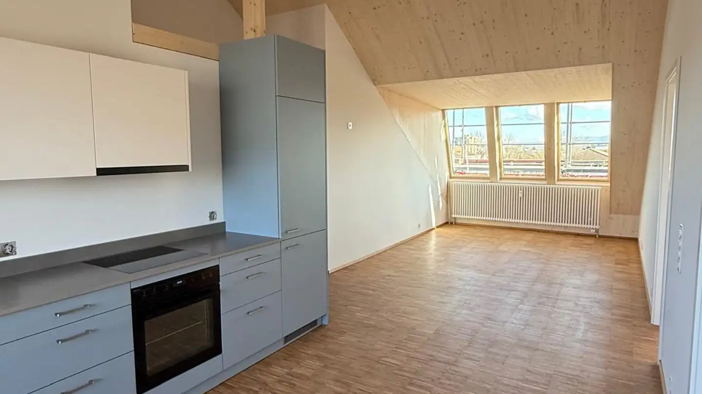 Attico in affitto - Genossenschaftsstrasse 3, 4132 Muttenz