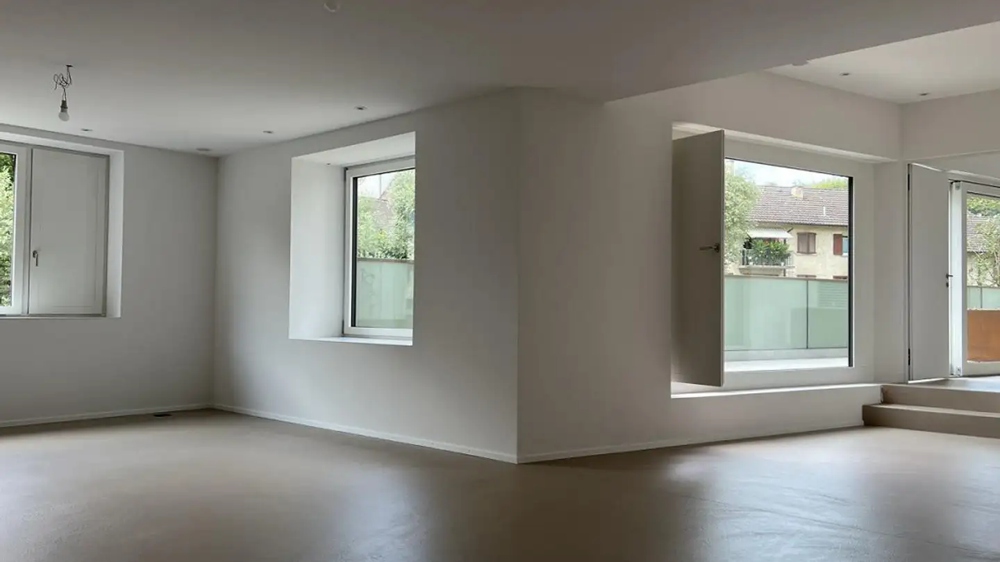 Mixed-use building for rent - Bahnhofstrasse 3, 4242 Laufen - Photo 2