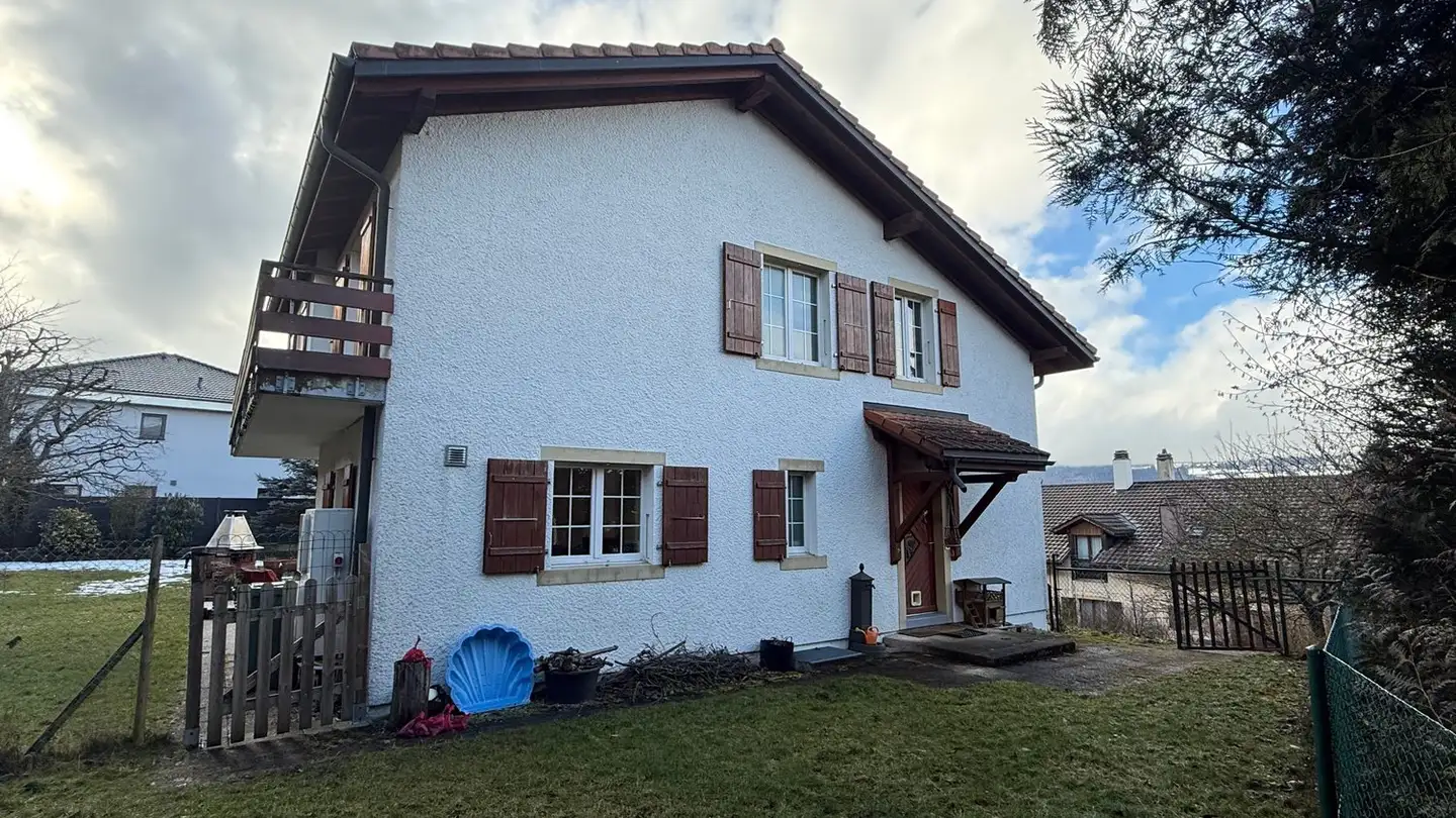 Einfamilienhaus kaufen - Champs-Poncet 3, 2063 Fenin