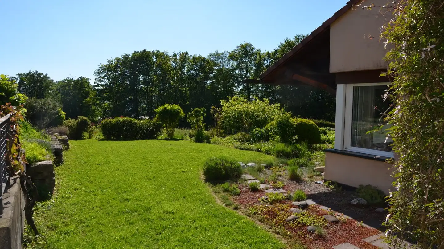Doppelhaushälfte mieten - Schäracher 32, 8053 Zürich