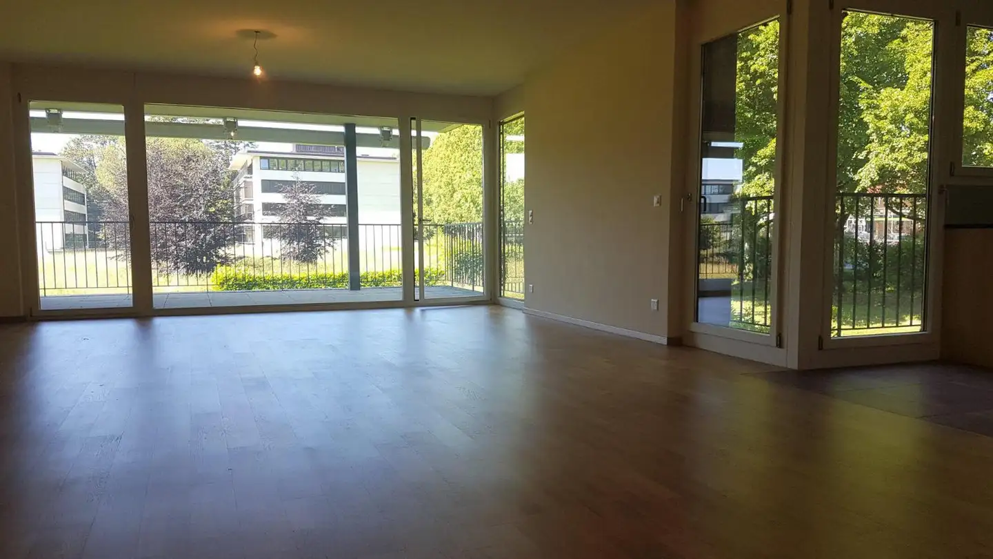 Apartment for rent - Avenue Des Uttins 21, 1180 Rolle - Photo 3