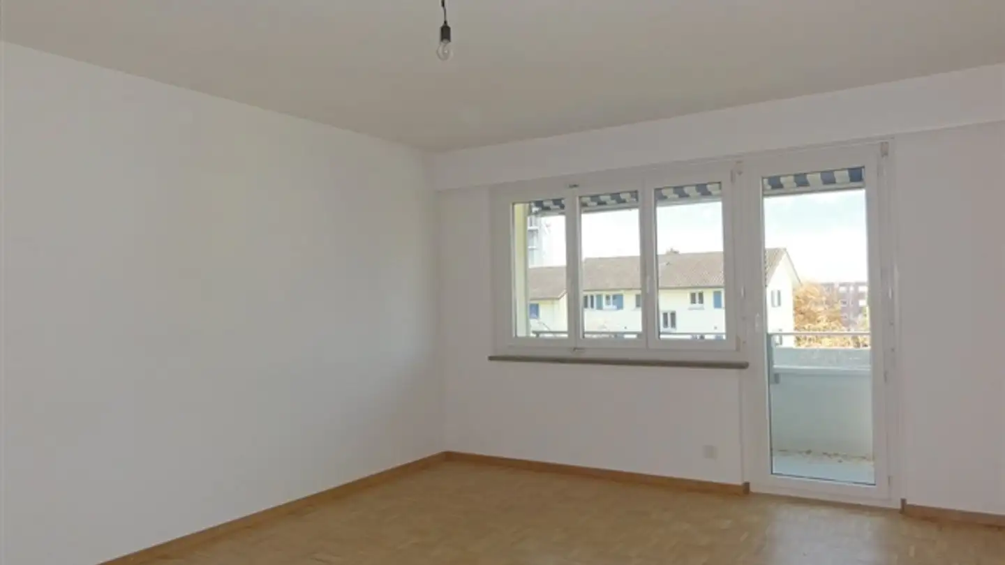 Apartment for rent - Kirchfeldstrasse 12, 3613 Steffisburg - Photo 4