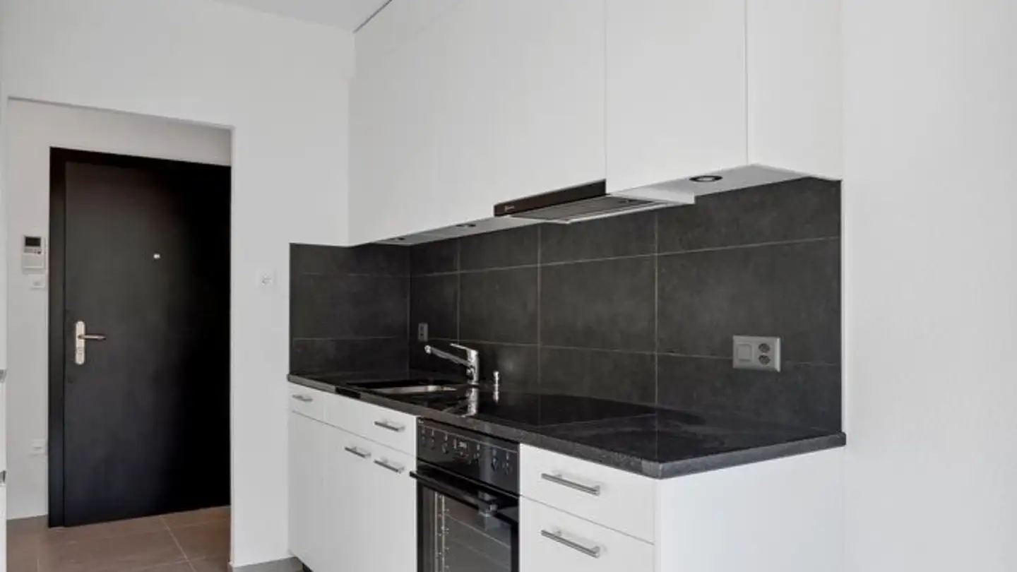 Appartamento in affitto - Rue des Crêtets 10, 2300 La Chaux-de-Fonds - Foto 2