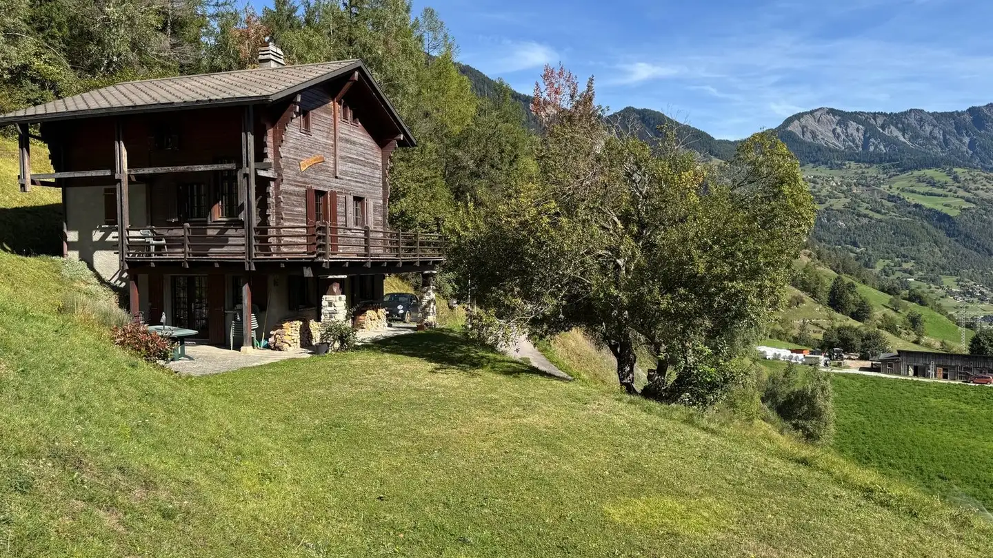 Chalet in vendita - Route De La Garde, 1933 La Garde (Sembrancher)