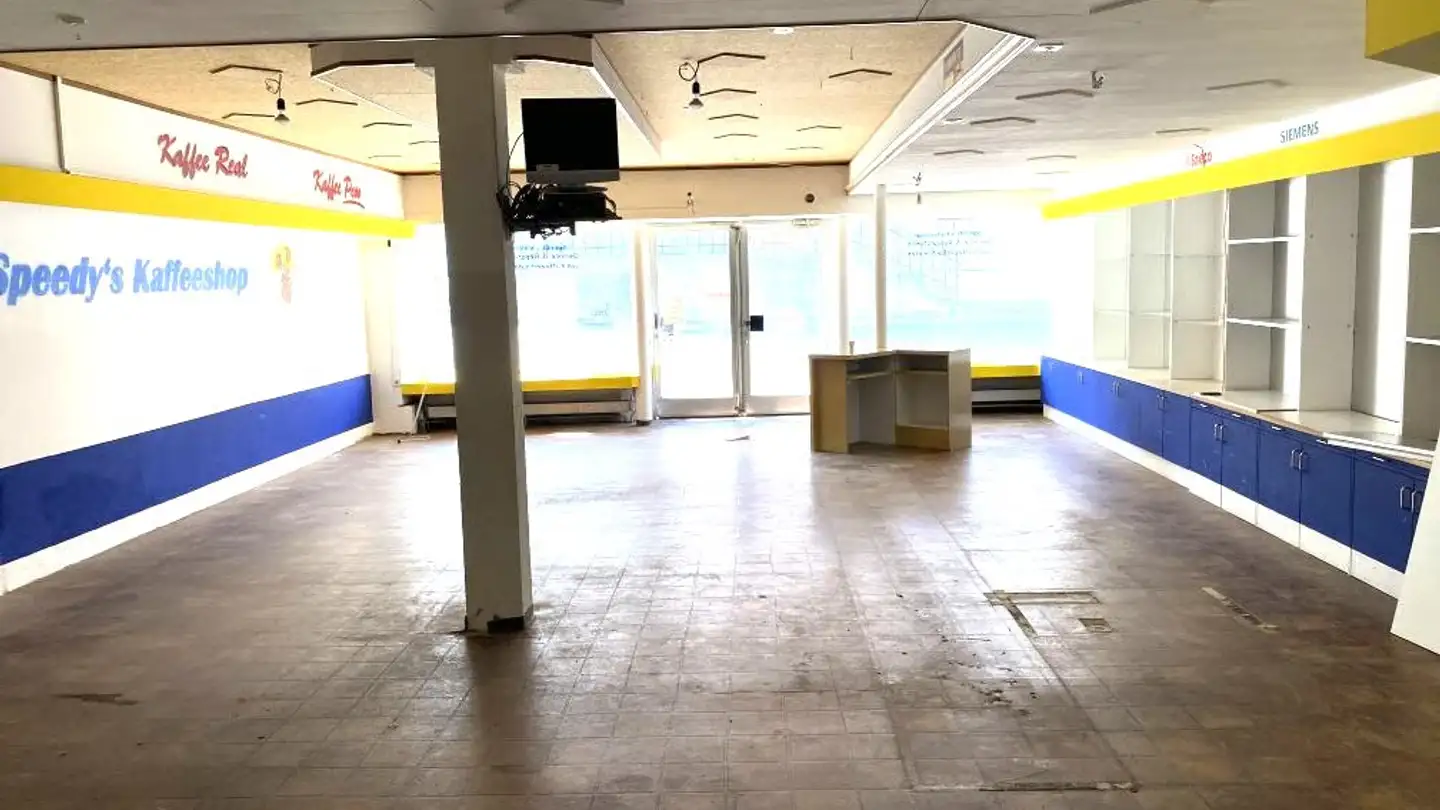 Shop for rent - Dorfstrasse 19, 5332 Rekingen AG - Photo 3