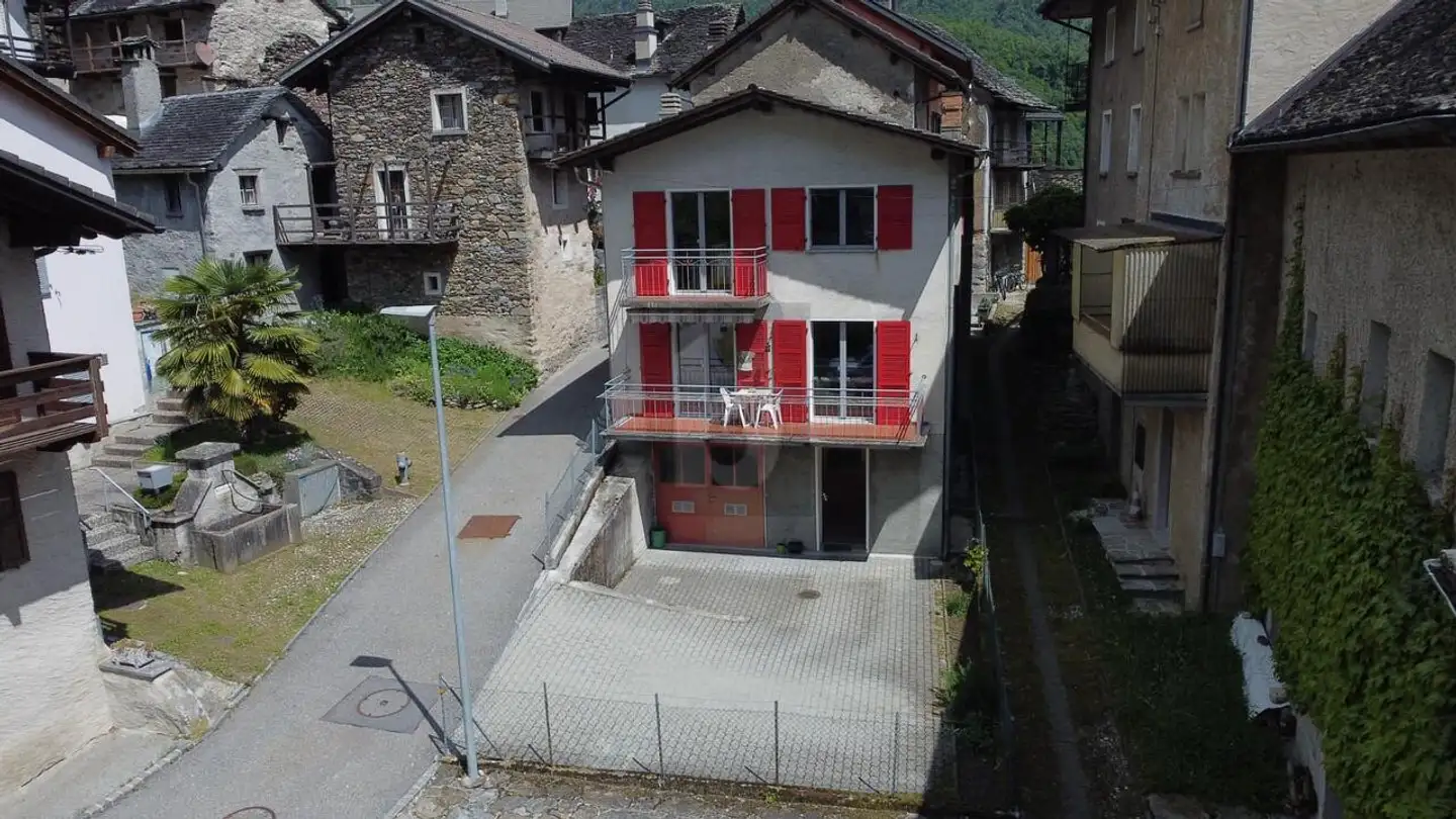 Maison atypique à vendre - 6724 Ponto Valentino