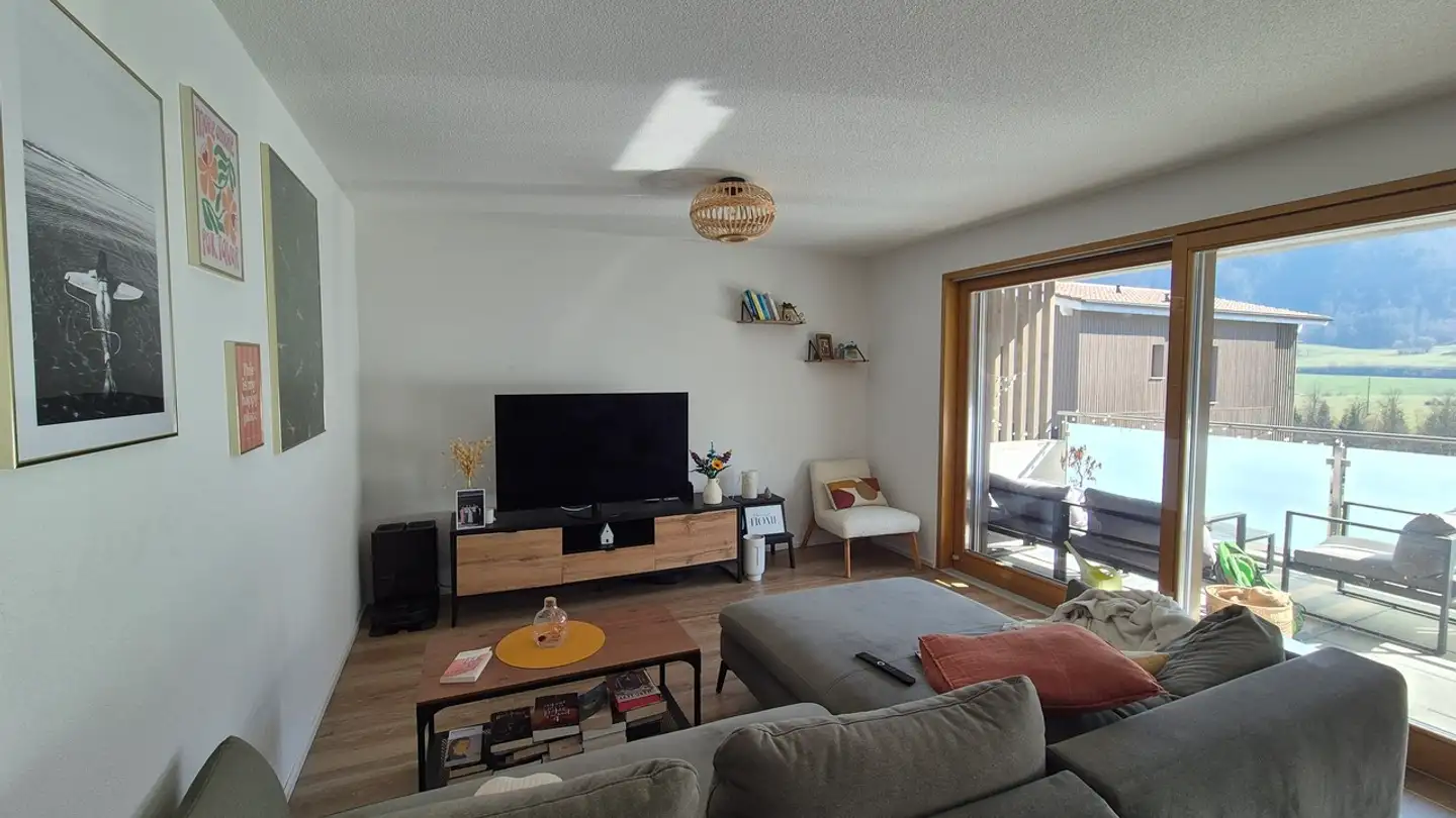 Appartement à louer - Chemin D'afflon, 1667 Enney - Photo 4