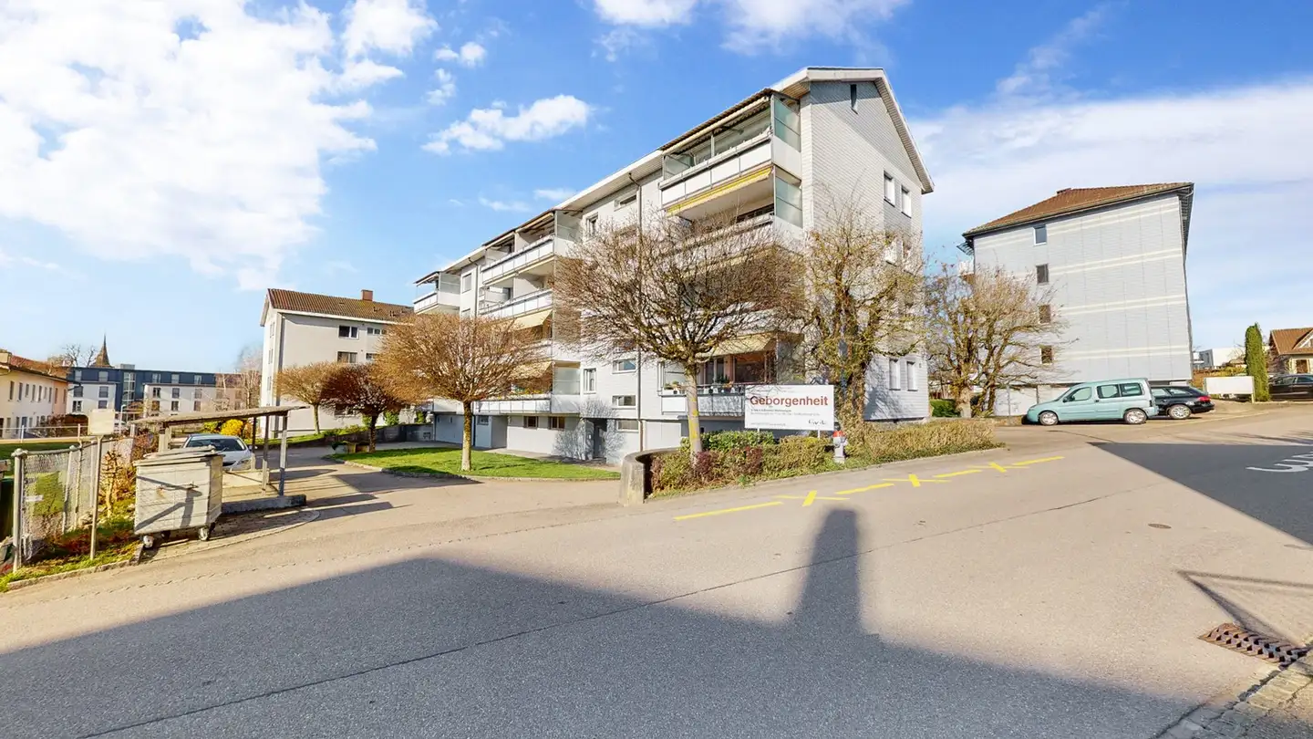 Parkplatz im Freien mieten - Staffelstrasse, 3303 Jegenstorf