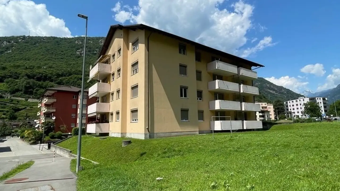 Wohnung mieten - Al Triulzi 3, 6535 Roveredo GR