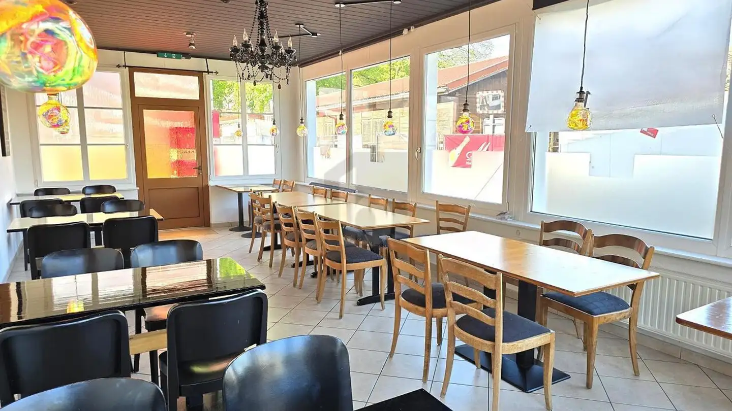 Restaurant for rent - 2114 Fleurier - Photo 3