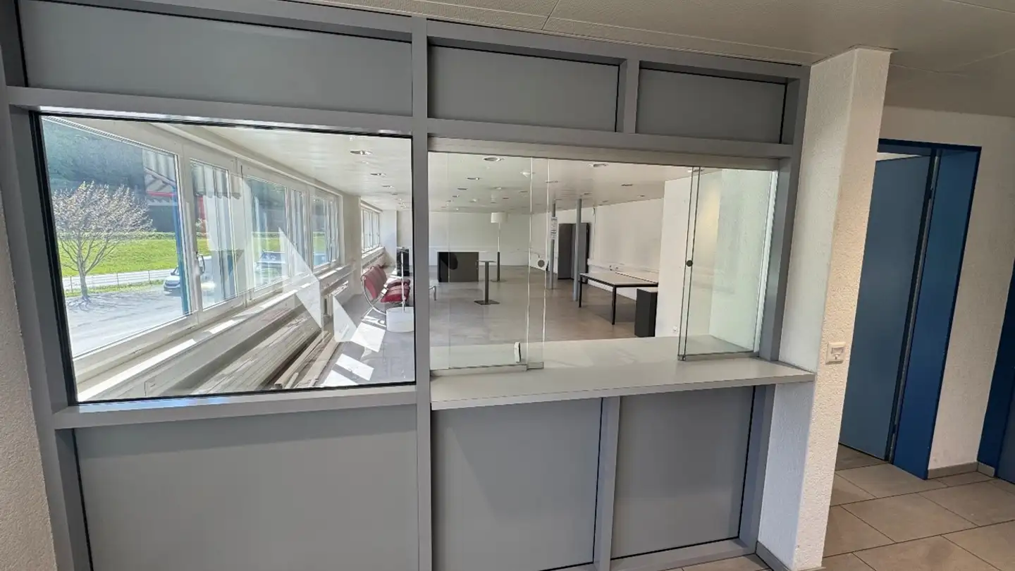 Bureau à louer - Schwärzistrasse 4, 8752 Näfels - Photo 4
