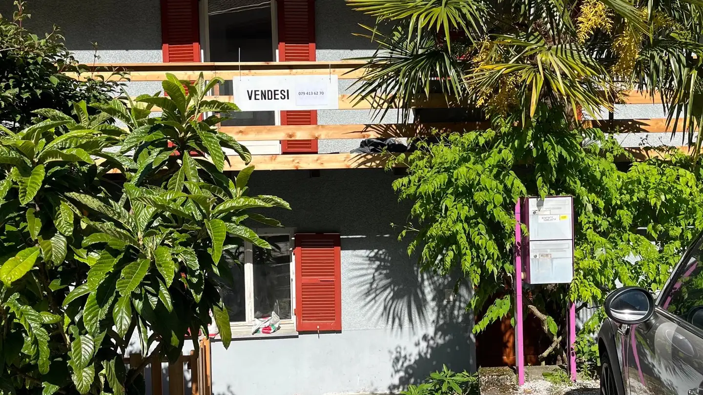 Einfamilienhaus kaufen - 6527 Lodrino