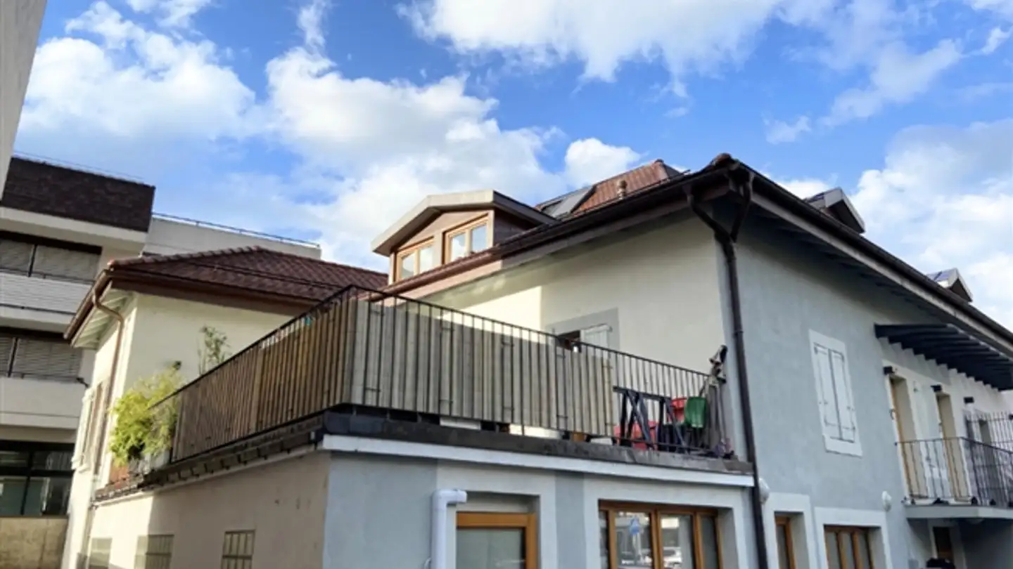 Office space for sale - 1225 Chêne-Bourg