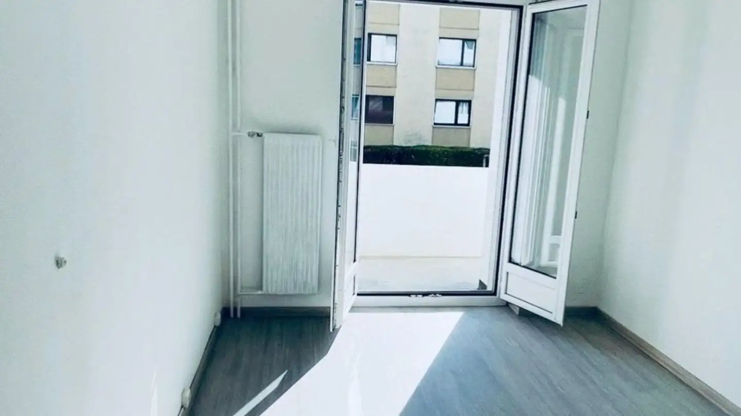 Apartment for sale - Rue Du Mouson 1, 2074 Marin-Epagnier