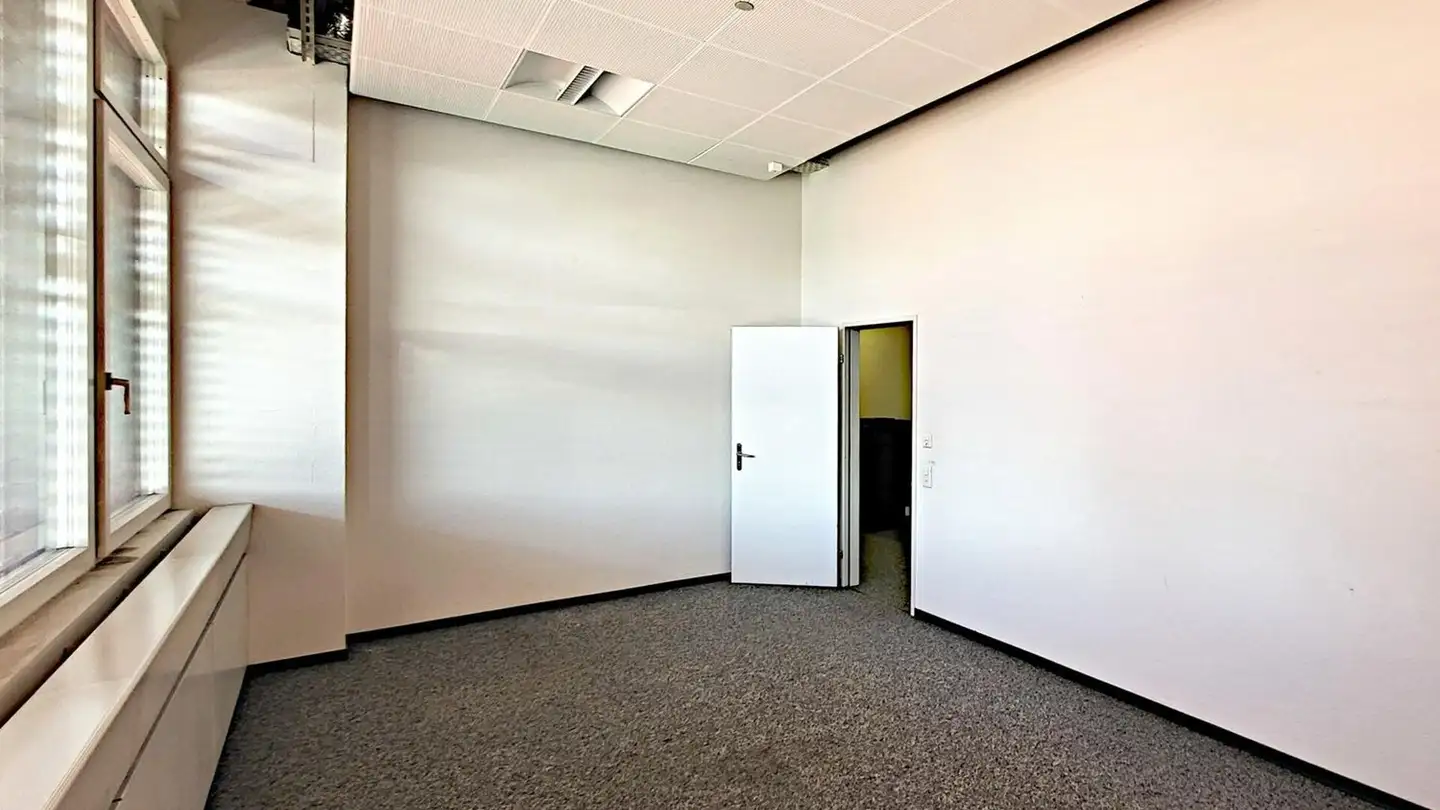 Spazio ufficio in affitto - Stationsstrasse 33, 8306 Brüttisellen