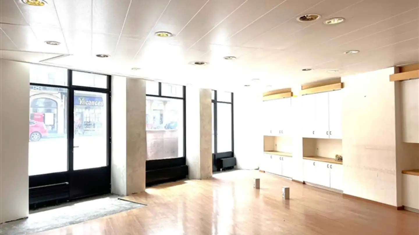 Apartment for rent - Rue De Chantepoulet 4, 1201 Genève - Photo 3