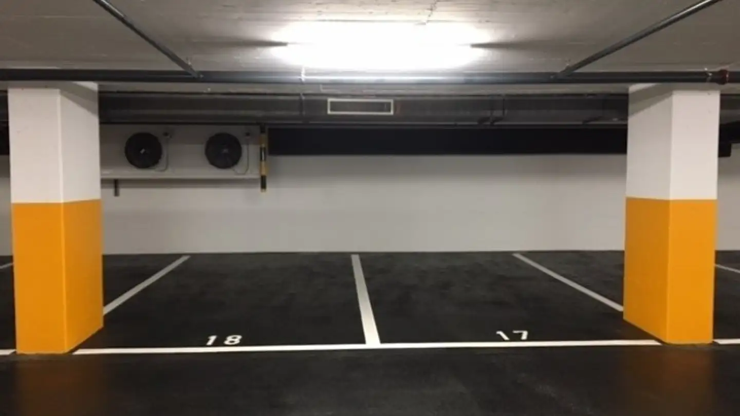 Underground parking space for rent - Kellerstrasse 10, 6005 Luzern - Photo 4