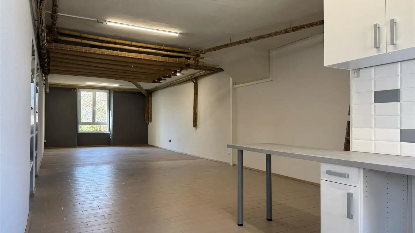 Commerciale in affitto - Rue Du Vignoble 2, 1321 Arnex-sur-Orbe