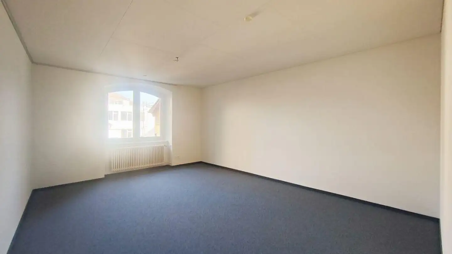 Bureau à louer - Vordergasse 60, 8200 Schaffhausen - Photo 4